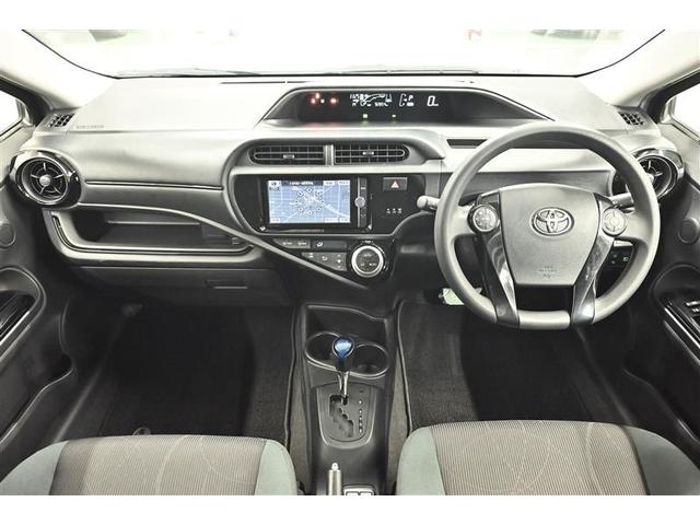 アクア Sスタイルブラック AUX端子 記録簿あり バックモニタ- 地デジフルセグ ナビTV イモビライザー スマートキープッシュスタート 1オーナー アルミホイール ETC付き Wエアバッグ キーフリ メモリーナビゲーション(6枚目)