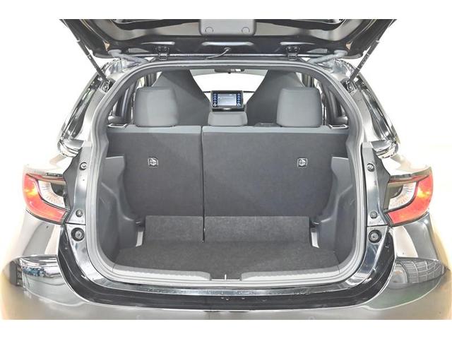 ヤリス X PCS スマートキーシステム 記録簿有 ワイヤレスキー バックガイドモニター 盗難防止 サイドエアバック エアコン Wエアバッグ パワーウインドウ ETC付き パワステ 運転席エアバッグ ABS(13枚目)