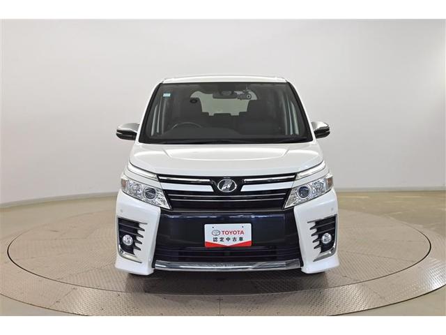 ヴォクシー ZS 煌 地上デジタル TSS 両側パワードア パワーウィンド 横滑防止 整備記録簿 DVD可 盗難防止装置 スマートエントリー Bカメラ AUX LEDヘッドライト メモリーナビ 3列シート ダブルエアコン(2枚目)