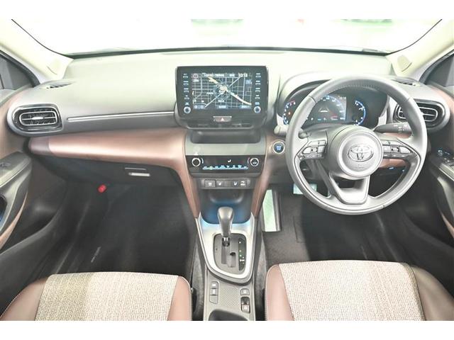 ヤリスクロス Ｚ　バックモニタ　横滑り防止システム　イモビ　カーテンエアバッグ　ナビ　クルーズＣ　エアコン　スマートキ－　アルミ　キーフリー　パワステ　ダブルエアバック　ＬＥＤヘット　エアバッグ　記録簿有　ＡＢＳ（6枚目）