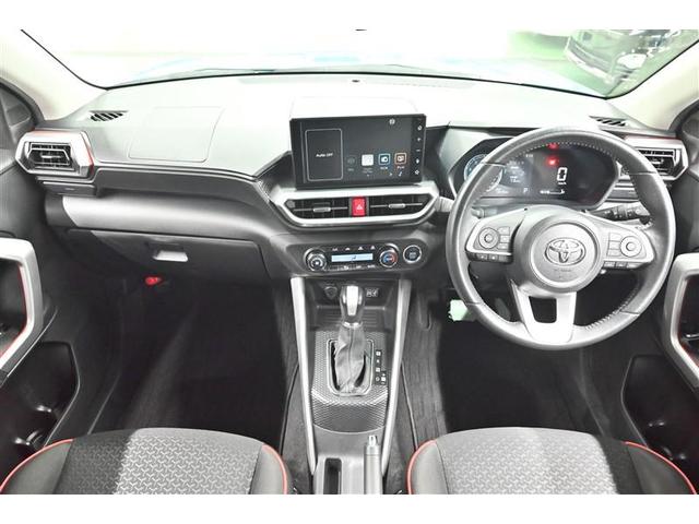 ライズ Ｚ　誤発進抑制機能　エアコン　テレビ　スマートキー＆プッシュスタート　地デジＴＶ　ＶＳＡ　盗難防止装置　クルコン　バックモニター　ＬＥＤヘッドライト　アルミホイール　Ｗエアバック　キーレス　ＥＴＣ車載器（6枚目）