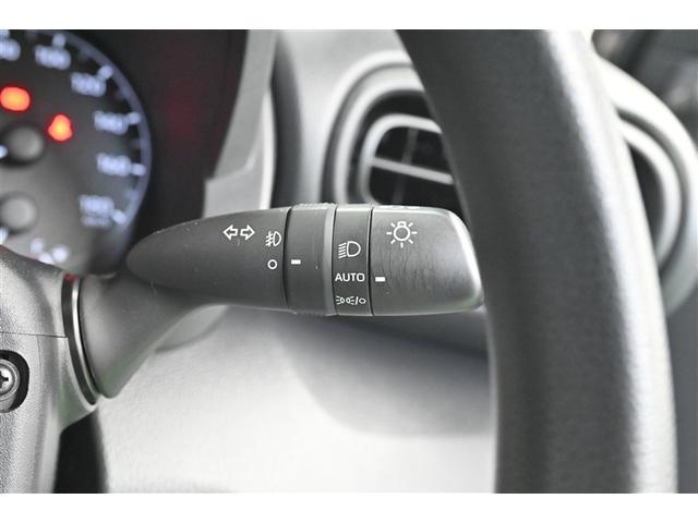 ヤリス X PCS スマートキーシステム 横滑り防止装置付き ワイヤレスキー バックガイドモニター 盗難防止 エアコン Wエアバッグ パワーウインドウ パワステ 運転席エアバッグ ナビ ABS メモリナビ(19枚目)