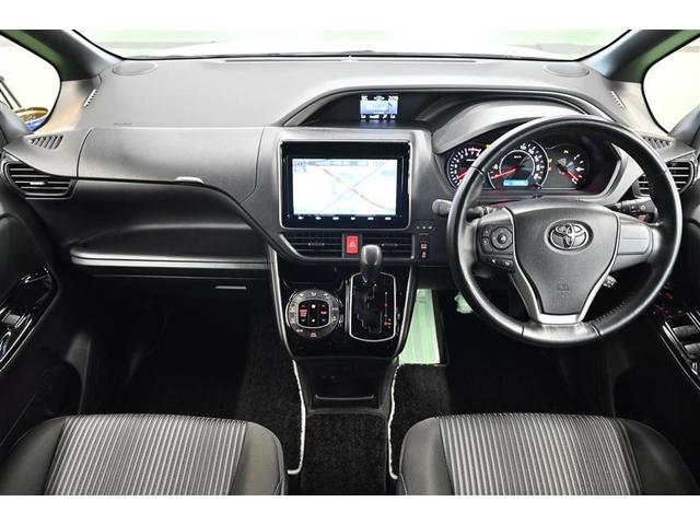 ヴォクシー ＺＳ　煌ＩＩ　衝突回避ブレーキ　ＡＵＸ　記録簿有　両側電動ＳＤ　イモビ　バックモニター　スマートキー＆プッシュスタート　地デジフルセグ　１オ－ナ－　三列シート　ＬＥＤライト　メモリーナビ付　ドラレコ付き　ＥＴＣ装備（12枚目）