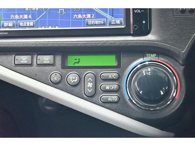 アクア Ｓ　スマートキープッシュスタート　キーレスエントリ　イモビ　ナビ＆ＴＶ　ワンオーナー車　オートエアコン　デュアルエアバック　ＥＳＣ　Ｂカメラ　パワーウィンドウ　ＥＴＣ　ＳＲＳ　ワンセグＴＶ　ＡＢＳ（8枚目）