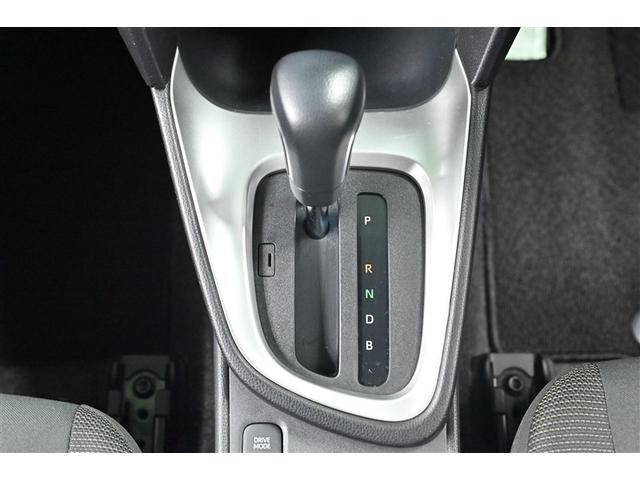 ヤリスクロス ハイブリッドＧ　ＴＳＳ　１００Ｖ　イモビライザー　バックモニタ－　記録簿有　エアコン　ＬＥＤヘッドライト　インテリキー　フルセグＴＶ　パワーウィンド　ワンオーナ　Ｗエアバック　オートクルーズ　キーフリー　横滑防止装置（7枚目）