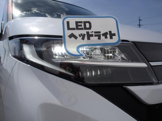 ムーヴ ＲＳ　／ターボ／緊急ブレーキ／純正ナビ装着用アップグレードパック（バックカメラ・ステアリングスイッチ・リヤスピーカー）／両側電動スライド／メモリーナビ／フルセグＴＶ／ＤＶＤ再生／音楽録音／Ｂｌｕｅｔｏｏｔｈ（5枚目）