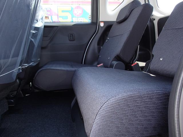 ムーヴ ＲＳ　／ターボ／緊急ブレーキ／純正ナビ装着用アップグレードパック（バックカメラ・ステアリングスイッチ・リヤスピーカー）／両側電動スライド／メモリーナビ／フルセグＴＶ／ＤＶＤ再生／音楽録音／Ｂｌｕｅｔｏｏｔｈ（19枚目）