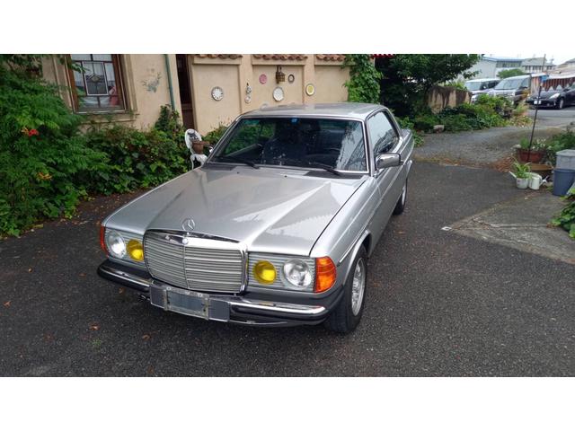 ２８０ＣＥ　キーレス　　フル装備　　ディラー車　　ｗ１２３　　外装オリジナルカラー同色にて全塗装　　ｗ１２３他２８０ＣＥアイボリー　　２８００ｃｃガソリン車(57枚目)