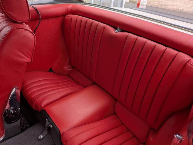 SL 500SL 左ハンドル 赤革シート シートヒーター キーレス ETC ウッドパネル メッキミラー(62枚目)