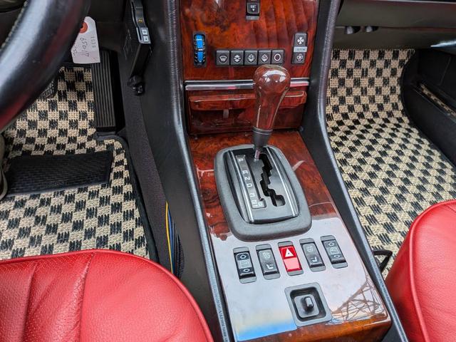 SL 500SL 左ハンドル 赤革シート シートヒーター キーレス ETC ウッドパネル メッキミラー(67枚目)