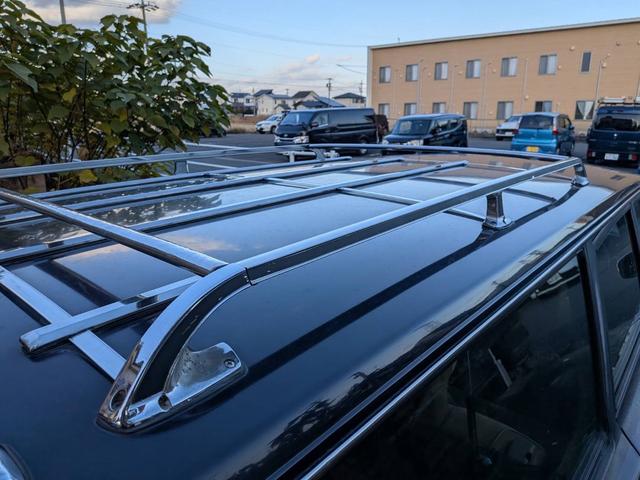 ２４０ワゴン ２４０ＧＬＥワゴン　ディーラー車　右ハンドル　キーレス　フル装備　　点検記録簿Ｈ２２・２６・２８・３０・Ｒ２・４・６年まで有り　　メッキルーフキャリア　　メッキドアミラー　　ホイールキャップ（5枚目）