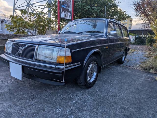 ２４０ワゴン ２４０ＧＬＥワゴン　ディーラー車　右ハンドル　キーレス　フル装備　　点検記録簿Ｈ２２・２６・２８・３０・Ｒ２・４・６年まで有り　　メッキルーフキャリア　　メッキドアミラー　　ホイールキャップ（9枚目）