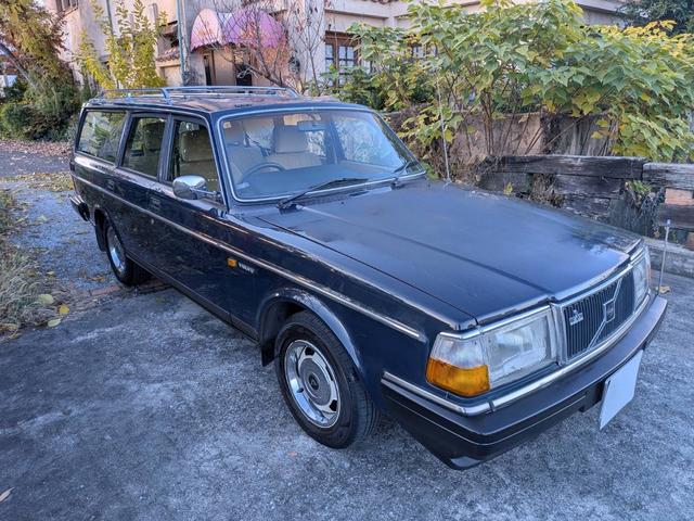 ２４０ワゴン ２４０ＧＬＥワゴン　ディーラー車　右ハンドル　キーレス　フル装備　　点検記録簿Ｈ２２・２６・２８・３０・Ｒ２・４・６年まで有り　　メッキルーフキャリア　　メッキドアミラー　　ホイールキャップ（12枚目）