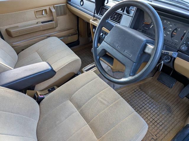 ２４０ワゴン ２４０ＧＬＥワゴン　ディーラー車　右ハンドル　キーレス　フル装備　　点検記録簿Ｈ２２・２６・２８・３０・Ｒ２・４・６年まで有り　　メッキルーフキャリア　　メッキドアミラー　　ホイールキャップ（25枚目）