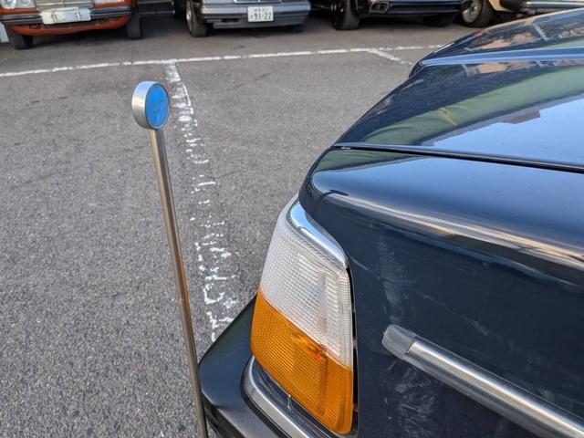 ２４０ワゴン ２４０ＧＬＥワゴン　ディーラー車　右ハンドル　キーレス　フル装備　　点検記録簿Ｈ２２・２６・２８・３０・Ｒ２・４・６年まで有り　　メッキルーフキャリア　　メッキドアミラー　　ホイールキャップ（41枚目）