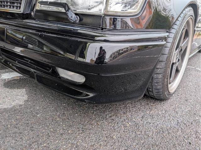 Ｅクラス Ｅ３２０　ＣＥクーペ　ディーラー車　左ハンドル　ブラックレザーシート　サンルーフ　１８インチアルミ・ウッドコンビハンドル　ドライブレコーダー　ＥＴＣ　ローダウン・社外アブソーバー・スプリング・社外マフラー（35枚目）