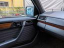 ２２０ＴＥ　ディーラー車　右ハンドル　社外オーディオ　バックカメラ　社外キーレス　ＥＴＣ　　前期　グリル　　　ｗ１２４　　Ｓ１２４（66枚目）