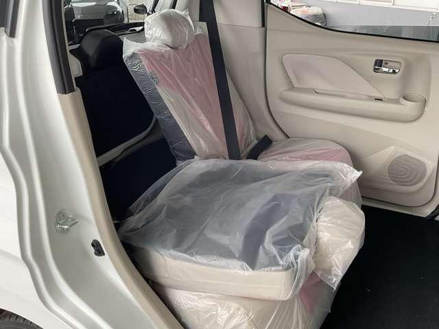 デイズ ボレロ　オーディオレス仕様・専用１４インチアルミホイール・タッチパネル式オートエアコン・プッシュ式エンジンスターター・アラウンドビューモニター・メーカーオプション／ＬＥＤヘッドランプ・インテリジェントキー（17枚目）