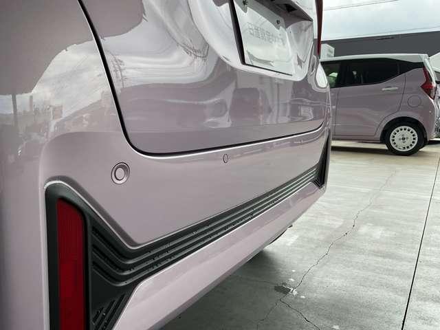 デイズ Ｘ　雹害車／オーディオレス仕様・１４インチアルミホイール・タッチパネル式オートエアコン・プッシュ式エンジンスターター・バックビューモニター・インテリジェント　オートライトシステム（69枚目）