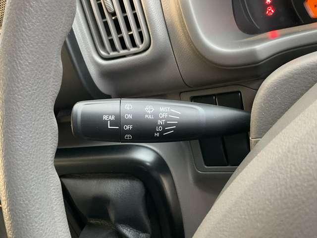 ＮＶ１００クリッパーバン ＤＸ　マニュアルエアコン・ＵＳＢ充電コネクター・オートライトシステム・１２インチスチールホイール・ハロゲンヘッドランプ・リモートコントロールエントリーシステム（キーレスエントリー１個　スペアキー１個）（31枚目）