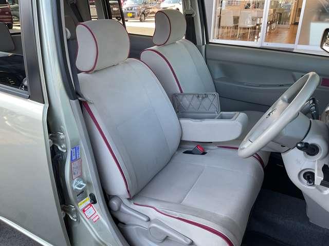 ムーヴコンテ Ｘ　＋Ｓ　純正ＣＤ一体ＡＭ・ＦＭデンシチューナーラジオ・オートエアコン・１４インチホイールカバー・スマートキー・フロアカーペット・プラスチックバイザー（5枚目）