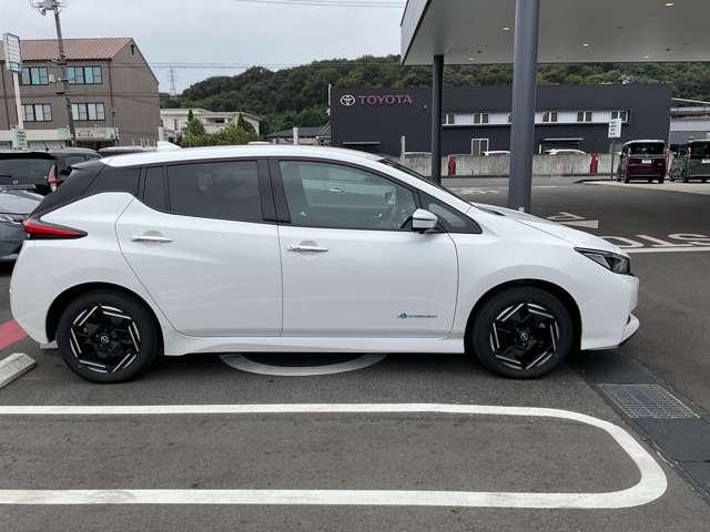 リーフ e+ X メモリーナビゲーション アラウンドビュー プロパイロット 16インチアルミ スマートルームミラー シートヒーター ハンドルヒーター LEDヘッドランプ ハイビームアシスト インテリジェントキー(48枚目)