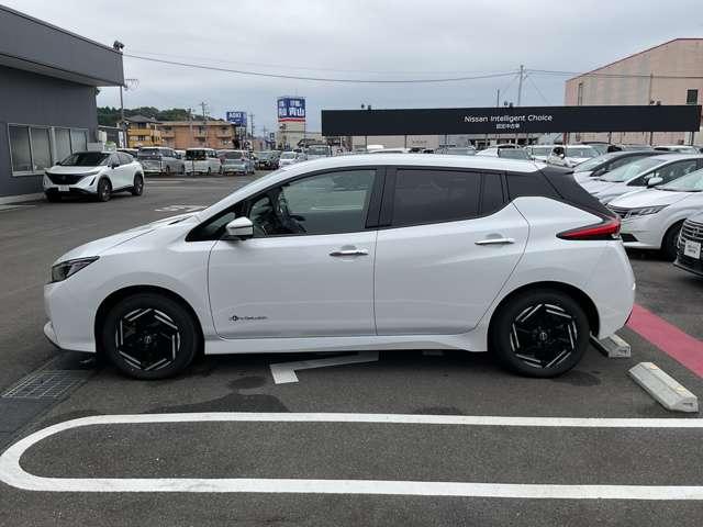 リーフ e+ X メモリーナビゲーション アラウンドビュー プロパイロット 16インチアルミ スマートルームミラー シートヒーター ハンドルヒーター LEDヘッドランプ ハイビームアシスト インテリジェントキー(52枚目)