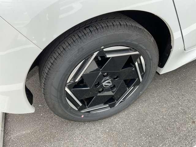 リーフ e+ X メモリーナビゲーション アラウンドビュー プロパイロット 16インチアルミ スマートルームミラー シートヒーター ハンドルヒーター LEDヘッドランプ ハイビームアシスト インテリジェントキー(54枚目)