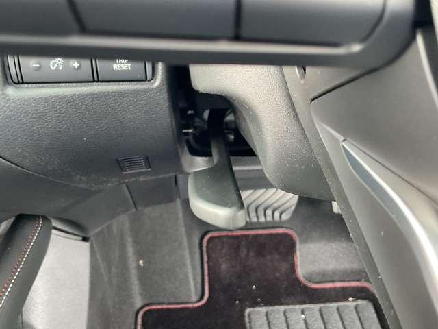 オーラ ニスモ　純正メモリーナビ・ナビ連動ドライブレコーダー（Ｆ＆Ｒ）・インテリジェントルームミラー・アラウンドビューモニター・ＮＩＳＭＯ専用フロアカーペット・ＮＩＳＭＯ専用プラスチックバイザー（36枚目）