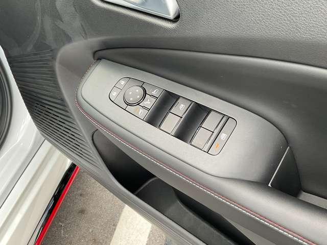 オーラ ニスモ　純正メモリーナビ・ナビ連動ドライブレコーダー（Ｆ＆Ｒ）・インテリジェントルームミラー・アラウンドビューモニター・ＮＩＳＭＯ専用フロアカーペット・ＮＩＳＭＯ専用プラスチックバイザー（41枚目）