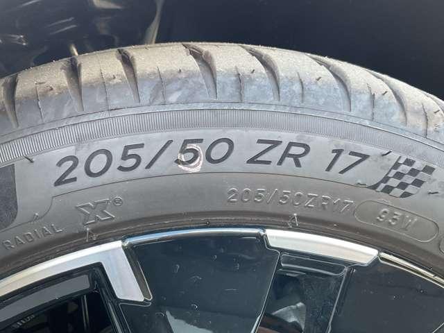 オーラ ニスモ　純正メモリーナビ・ナビ連動ドライブレコーダー（Ｆ＆Ｒ）・インテリジェントルームミラー・アラウンドビューモニター・ＮＩＳＭＯ専用フロアカーペット・ＮＩＳＭＯ専用プラスチックバイザー（75枚目）