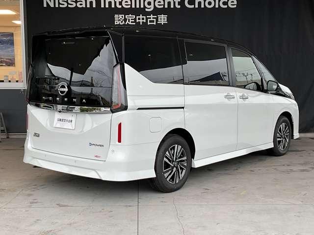 セレナ ｅ－パワー　ハイウェイスターＶ　雹害車／１００Ｖ　ＡＣ電源（１５００Ｗ）・寒冷地仕様（ホットプラスパック）＋不凍液＋ＰＴＣ素子ヒーター・アラモニター・インテリルームミラー・ドラレコ・ＬＥＤヘッドライト・ＮＣナビ・ＥＴＣ２．０・ＳＯＳ（2枚目）