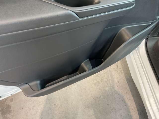 セレナ ｅ－パワー　ハイウェイスターＶ　雹害車／１００Ｖ　ＡＣ電源（１５００Ｗ）・寒冷地仕様（ホットプラスパック）＋不凍液＋ＰＴＣ素子ヒーター・アラモニター・インテリルームミラー・ドラレコ・ＬＥＤヘッドライト・ＮＣナビ・ＥＴＣ２．０・ＳＯＳ（56枚目）