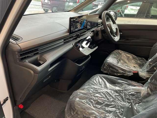 セレナ ｅ－パワー　ハイウェイスターＶ　雹害車／１００Ｖ　ＡＣ電源（１５００Ｗ）・寒冷地仕様（ホットプラスパック）＋不凍液＋ＰＴＣ素子ヒーター・アラモニター・インテリルームミラー・ドラレコ・ＬＥＤヘッドライト・ＮＣナビ・ＥＴＣ２．０・ＳＯＳ（57枚目）