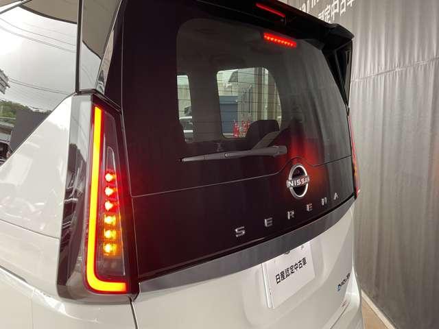 セレナ ｅ－パワー　ハイウェイスターＶ　雹害車／１００Ｖ　ＡＣ電源（１５００Ｗ）・寒冷地仕様（ホットプラスパック）＋不凍液＋ＰＴＣ素子ヒーター・アラモニター・インテリルームミラー・ドラレコ・ＬＥＤヘッドライト・ＮＣナビ・ＥＴＣ２．０・ＳＯＳ（73枚目）