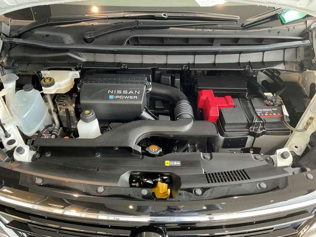 セレナ ｅ－パワー　ハイウェイスターＶ　雹害車／１００Ｖ　ＡＣ電源（１５００Ｗ）・寒冷地仕様（ホットプラスパック）＋不凍液＋ＰＴＣ素子ヒーター・アラモニター・インテリルームミラー・ドラレコ・ＬＥＤヘッドライト・ＮＣナビ・ＥＴＣ２．０・ＳＯＳ（75枚目）