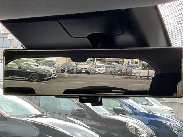 ノート  ニッサンコネクトナビ・SOSコールボタン・ETC車載器2.0・アラウンドビューモニター・インテリジェントルームミラー・BSW・BSI・RCTA・ワイヤレス充電器・ドライブレコーダー(F&R)(9枚目)