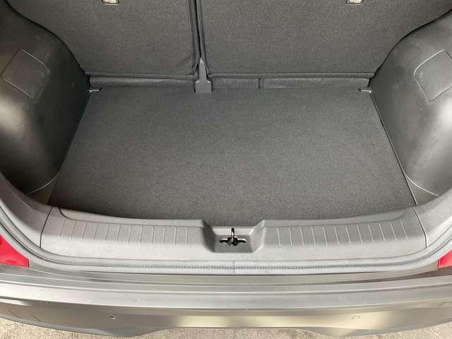 ノート  ニッサンコネクトナビ・SOSコールボタン・ETC車載器2.0・アラウンドビューモニター・インテリジェントルームミラー・BSW・BSI・RCTA・ワイヤレス充電器・ドライブレコーダー(F&R)(18枚目)