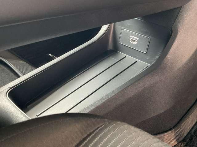 ノート  ニッサンコネクトナビ・SOSコールボタン・ETC車載器2.0・アラウンドビューモニター・インテリジェントルームミラー・BSW・BSI・RCTA・ワイヤレス充電器・ドライブレコーダー(F&R)(26枚目)