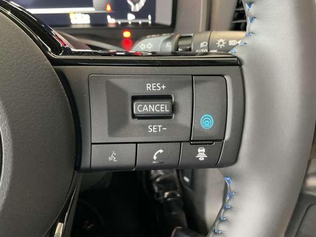 エクストレイル オーテック アドバンスドパッケージ e-4ORCE 雹害車/ニッサンコネクトナビゲーションシステム・SOSコール・インテリジェントルームミラー・アラウンドビューモニター・プロパイロット・左右後席温度調整独立制御エアコン・ワイヤレス充電器・ETC車載器(15枚目)