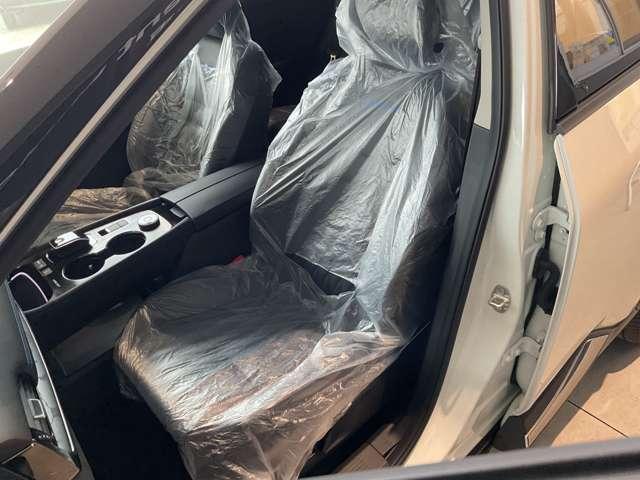 エクストレイル オーテック アドバンスドパッケージ e-4ORCE 雹害車/ニッサンコネクトナビゲーションシステム・SOSコール・インテリジェントルームミラー・アラウンドビューモニター・プロパイロット・左右後席温度調整独立制御エアコン・ワイヤレス充電器・ETC車載器(19枚目)