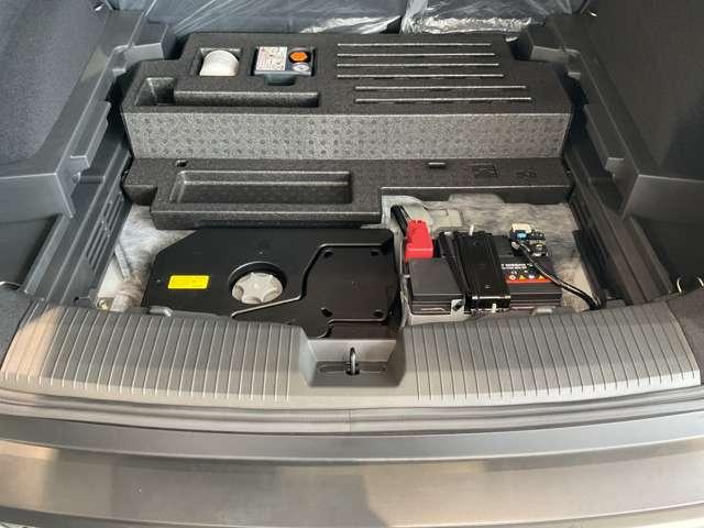 エクストレイル オーテック アドバンスドパッケージ e-4ORCE 雹害車/ニッサンコネクトナビゲーションシステム・SOSコール・インテリジェントルームミラー・アラウンドビューモニター・プロパイロット・左右後席温度調整独立制御エアコン・ワイヤレス充電器・ETC車載器(47枚目)