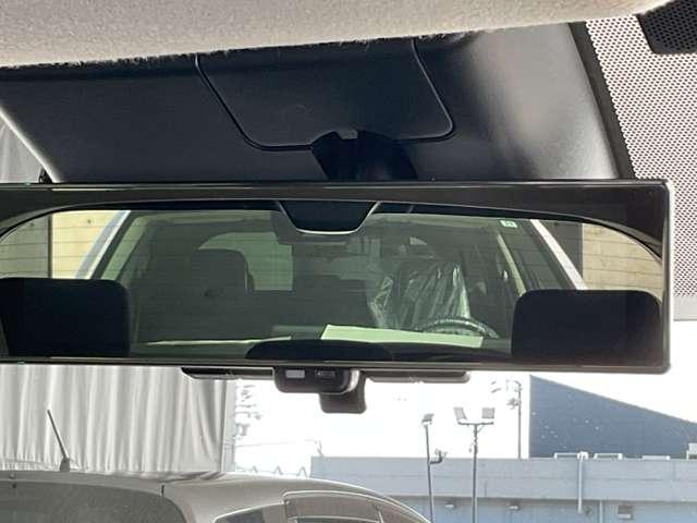 ノート 　純正メモリーナビ・ナビ取付パッケージ・アラモニ・ルームミラー・ＢＳＷ・ＢＳＩ・ＲＣＴＡ・リモコンドアミラー・インテリキー・ＬＥＤヘッドランプ・アダプティブＬＥＤヘッドライトシステム・ＬＥＤフォグランプ（8枚目）