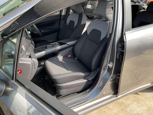 ノート 　純正メモリーナビ・ナビ取付パッケージ・アラモニ・ルームミラー・ＢＳＷ・ＢＳＩ・ＲＣＴＡ・リモコンドアミラー・インテリキー・ＬＥＤヘッドランプ・アダプティブＬＥＤヘッドライトシステム・ＬＥＤフォグランプ（19枚目）