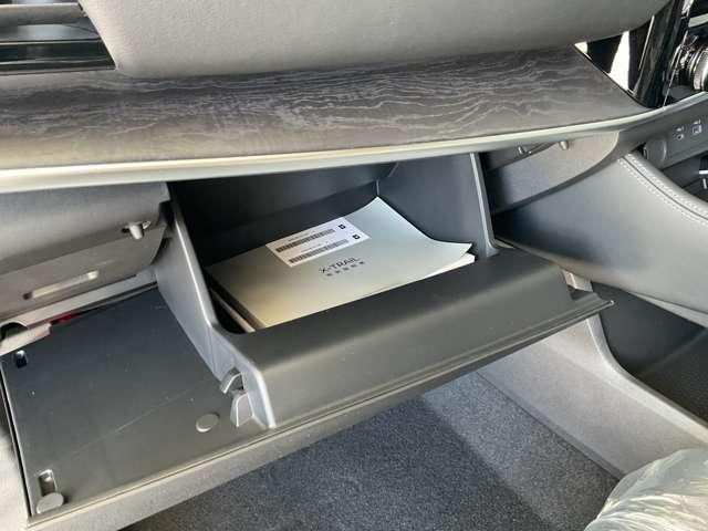 エクストレイル Ｇ　ｅ－４ＯＲＣＥ　雹害車／ＮＣナビ・ＥＴＣ２．０・ワイヤレス充電器・プロパイロット・ＳＯＳコール・　ＢＳＩ（後側方衝突防止支援システム）・ＢＳＷ（後側方車両検知警報）・ＲＣＴＡ（後退時車両検知警報）・アンビエントライト（58枚目）