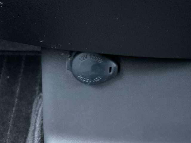 デイズルークス ハイウェイスター　Ｘ　純正メモリーナビ・アラウンドビューモニター・ナビ連動フロントドライブレコーダー・タッチパネル式オートエアコン・プッシュ式エンジンスターター・オートマチックハイビーム・１４インチアルミホイール（24枚目）