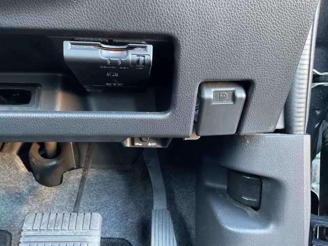 デイズルークス ハイウェイスター　Ｘ　純正メモリーナビ・アラウンドビューモニター・ナビ連動フロントドライブレコーダー・タッチパネル式オートエアコン・プッシュ式エンジンスターター・オートマチックハイビーム・１４インチアルミホイール（31枚目）