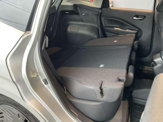 ノート 純正メモリーナビゲーション・インテリジェントルームミラー・インテリジェントアラウンドビューモニター・BSW+BSI+RCTA・ 16インチホイールカバー・オートエアコン・インテリジェントキー(2本)(15枚目)