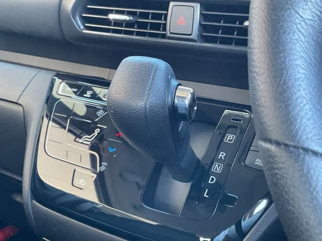 ルークス ハイウェイスター　Ｇターボプロパイロットエディション　日産純正カーナビゲーション・インテリジェントルームミラー・アラウンドビューモニター・タッチパネル式オートエアコン・プッシュ式エンジンスターター・１５インチアルミホイール・ＬＥＤヘッドランプ（11枚目）