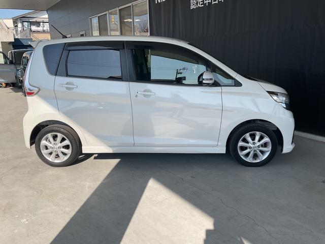 日産カーライフ保険『ニカホ』は、当社で自動車保険へご加入いただいた方にしか付かない『３つの特典』がございます。詳しくは営業部員へお尋ね下さい。当社は損保ジャパンになります。